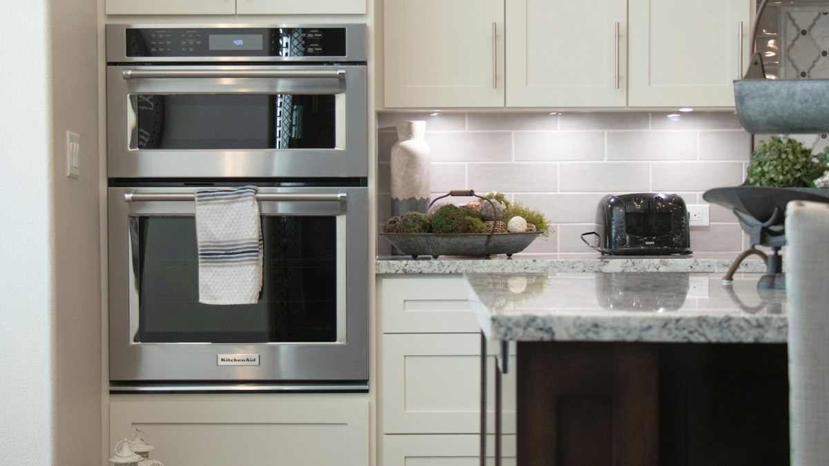 Microwave not heating in Dubai kitchen - stainless steel microwave oven on counter